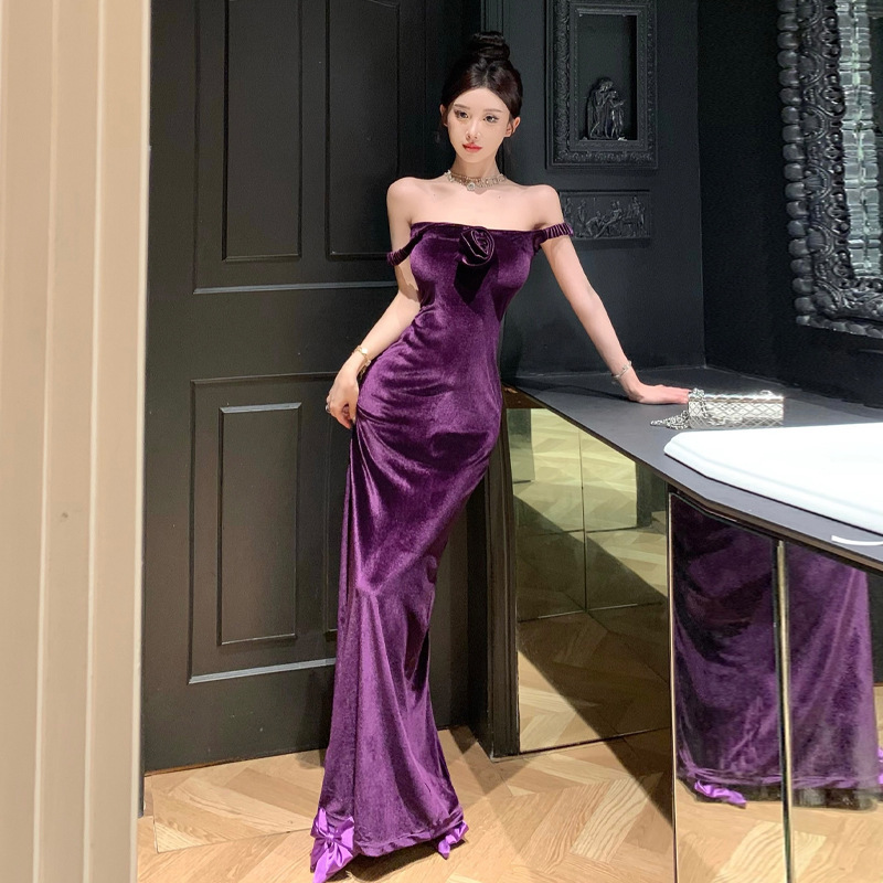 2026 Southeast Asia Cross-Border Foreign Trade Women's Clothing Wholesale Sexy Elegant Velvet Floral Strap Slim-Fit Long Dress 2026 Southeast Asia Cross-Border Foreign Trade Women's Clothing Wholesale Sexy Elegant Velvet Floral Strap Slim-Fit Long Dress