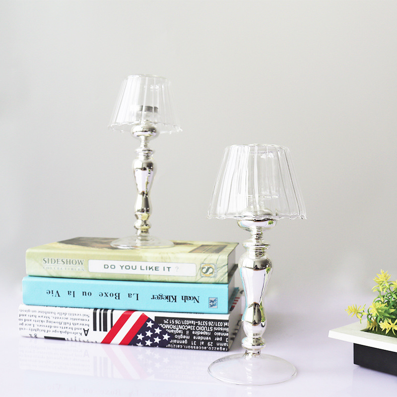 Lámpara de mesa Candelabro de vidrio ins vidrio simple de estilo europeo cena romántica candelabro de vidrio decoración creativa candelabro de plata