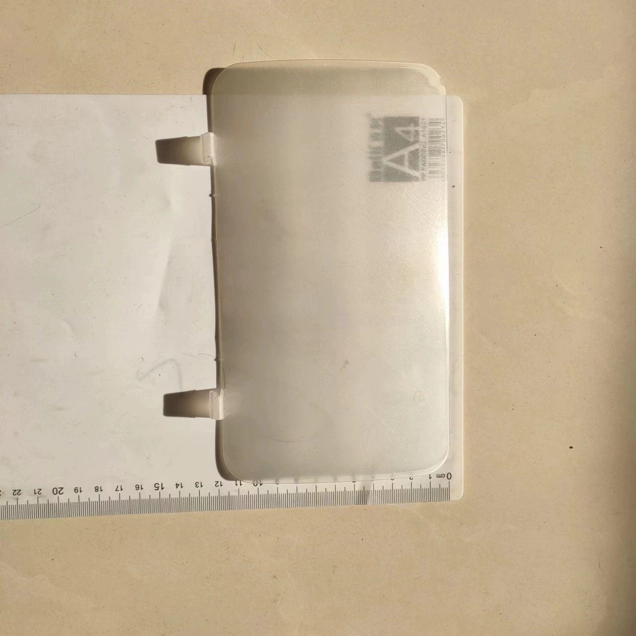 Пластмассовая промышленность Maoyuan производит голубей, блокирующих навоз, с новым типом крышки коробки для пищевых продуктов Односторонняя Пылезащитная доска Большая материальная крышка коробки Коробка для пищевых продуктов