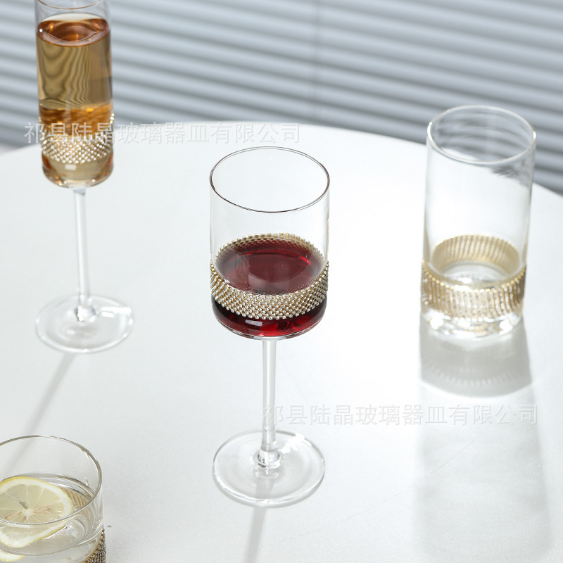 Lu Jing envuelto diamante recta copa de vino nicho Luz de lujo copa de cristal whisky copa de vino extranjera copa de agua incrustada en diamante