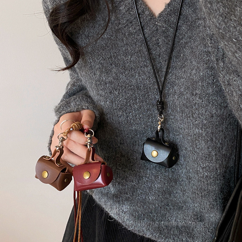 Cute and Compact Leather Coin Necklace Pendant, Sweater Leather Cord, Earphone Chain, Long Protective Case, Storage Bag Accessory