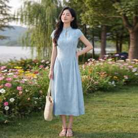 2026夏季新款连衣裙女今年流行显瘦洋气立领秀花设计感裙子SY2756