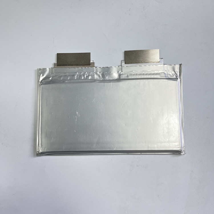 Weihong 3.7V 10Ah ternary high-rate power lithium battery soft pack monomer electric vehicle forklift energy storage battery core Weihong 3.7V 10Ah ternary high-rate power lithium battery soft pack monomer electric vehicle forklift energy storage battery core