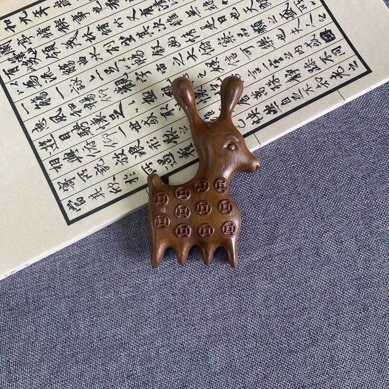 鹿角櫛マッサージ櫛鹿角熊手小蛙鼻掛器金糸緑檀木櫛鹿角櫛マッサージ器|undefined