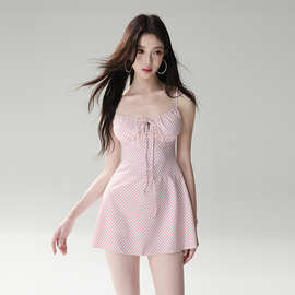2026新款连体泳衣女甜美少女粉色条纹吊带裙式遮肚显瘦度假泳衣女