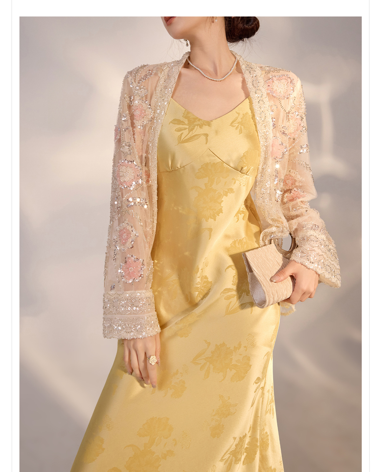 Áo khoác nữ phong cách dân tộc đính sequin jacquard khoét rỗng mỏng cao cấp M5026 — Màu mơ chi tiết 6