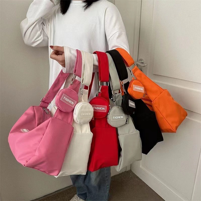 2023 new style messenger bag student class bag female ins style Japanese style large capacity solid color mother and child bag shoulder bag