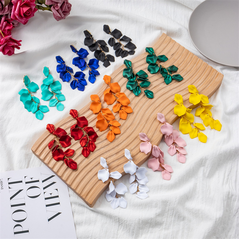 25g Weight Earrings, Ear Studs Classification Wedding, Travel Occasion Alloy Material Rose, Petal Pattern Women'S Gender Plating Design Fashion Style Fashion Rose Petal Alloy Women'S Earrings Ear Studs 无