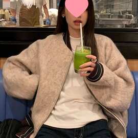 大码女装美式复古毛呢外套女早春新款加厚拉链棒球服夹克宽松上衣