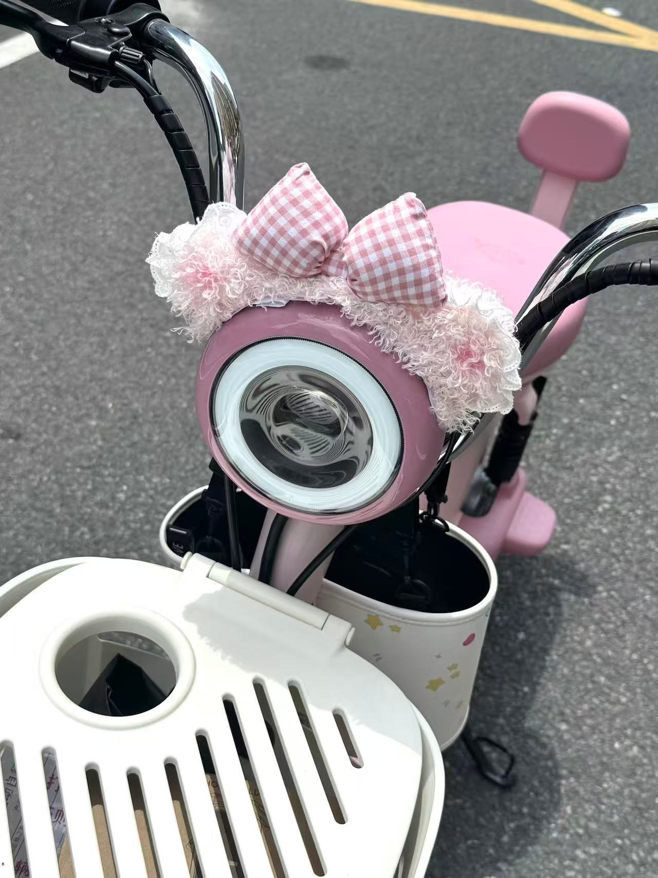 Electric Vehicle Decorations Duffy Bear Decoration Electric Vehicle Ski Helmet Decoration Motorcycle Rider Modified Accessories