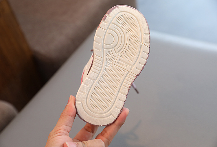 Girls' Sports Shoes 2023 Autumn and Winter New Trendy Brand High-Top Sneakers Cute Cartoon Decoration Boys' Second Cotton Casual Shoes_voghion.com