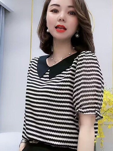 Summer new chiffon shirt for women, all-match striped doll collar, temperament, age-reducing loose belly-covering and slimming top for women