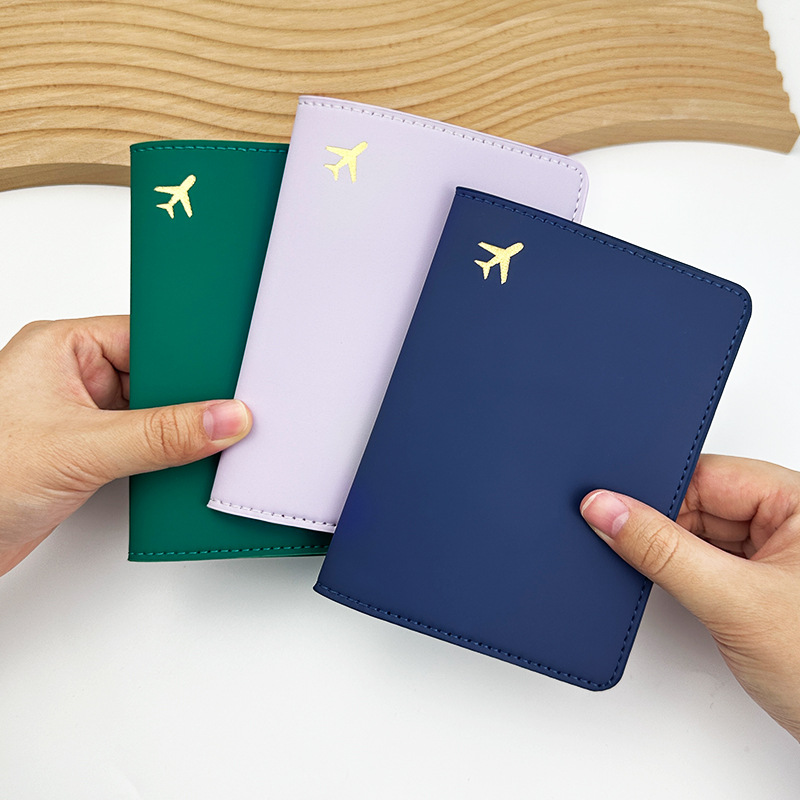 Pu cuero transfronterizo paquete de documentos de borde de aceite pasaporte de viaje al extranjero este paquete de pasaporte de cubierta de la carpeta de pasaporte fabricante de pasaporte