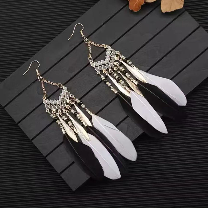 32-retro long feather