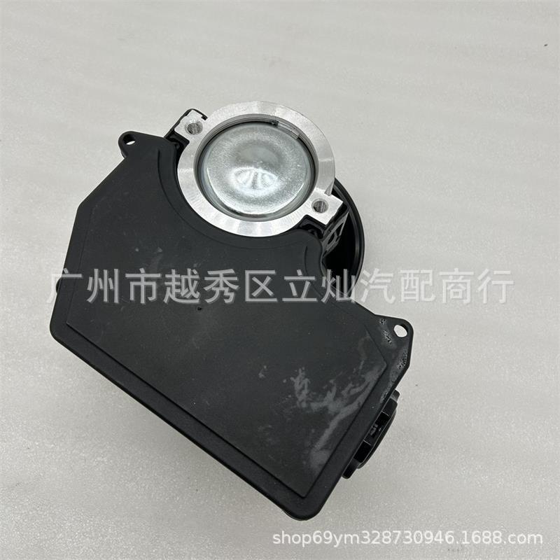 Applicable to Hummer H3 06-10 years power steering pump steering gear power pump 25932019 20-66989