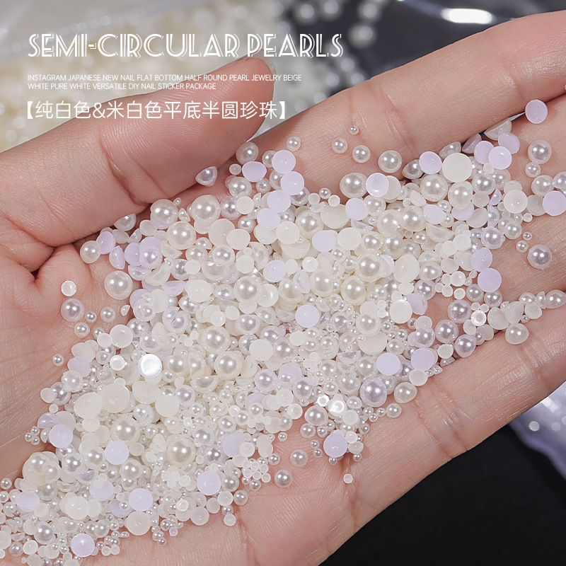 Manicuría semicircular con base plana de perlas decoraciones de arroz blanco puro blanco brillante no se desprende de la piel joyas de manicuría 11 mil paquetes al por mayor