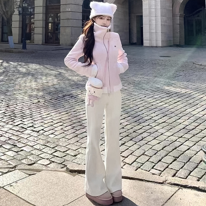White Flared Sweatpants for Women, Autumn and Winter 2025 New High-Waisted Slim American Style Casual Fleece Flared Pants White Flared Sweatpants for Women, Autumn and Winter 2025 New High-Waisted Slim American Style Casual Fleece Flared Pants