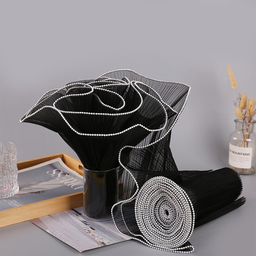 Valentine's Day floral wrap flower pleated wave yarn flower bouquet wrapping yarn pleated wavy yarn pearl yarn wholesale