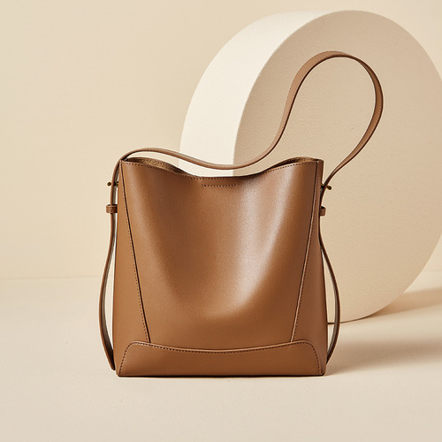 Nalandu Bags 2024 New Women's Bag Crossbody Bag Versatile Genuine Leather Shoulder Large Capacity Commuting Bucket Bag