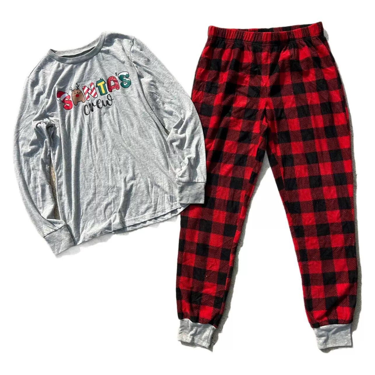 Comercio exterior Europa y los Estados Unidos 24 nuevos hombres y mujeres ropa doméstica de Navidad para padres e hijos 2 juegos de niños