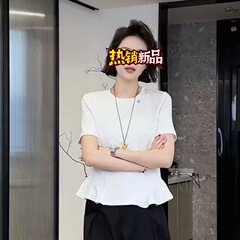 工場直売法は腰の半袖tシャツの女性25夏の裾のハスの葉の縁の小さい背がやせている底のシャツの上着を収めます。