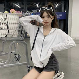 连帽防晒衣女薄款透气长袖春夏季新款遮阳穿搭冰丝防晒服开衫外套