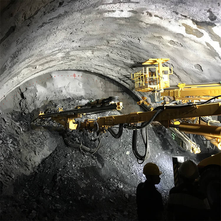 新疆辽宁自进式管棚R25 32支护效率高 施工速度快 节省成本