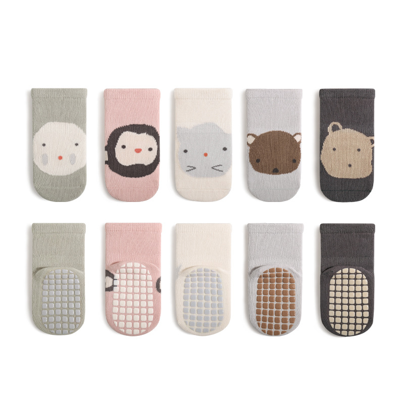 2023 invierno nuevo bebé piso calcetines engrosada Terry bebé antideslizante niño Calcetines niños y niñas calcetines de algodón sin hueso