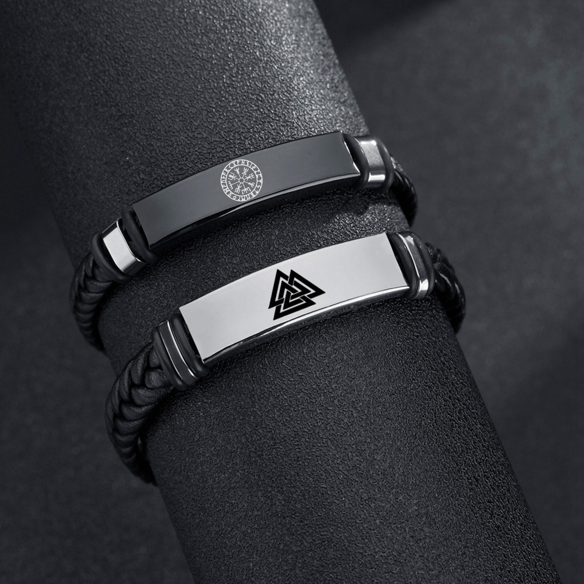 Men'S Streetwear Bangle Customization Laser Engraving Solid Color 201 Stainless Steel Vacuum Plating Black Plated Men Cord & Leather Bracelets display picture 5