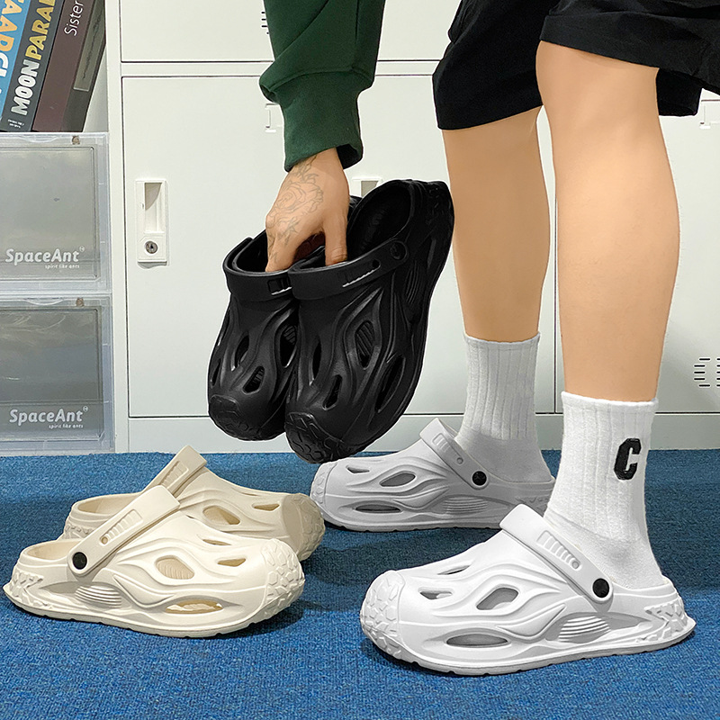 Zapatos con agujeros Sandalias antideslizantes de puntera de suela gruesa de verano de playa para hombre EVA Sensación de mierda Sandalias y zapatillas de conducción transfronteriza