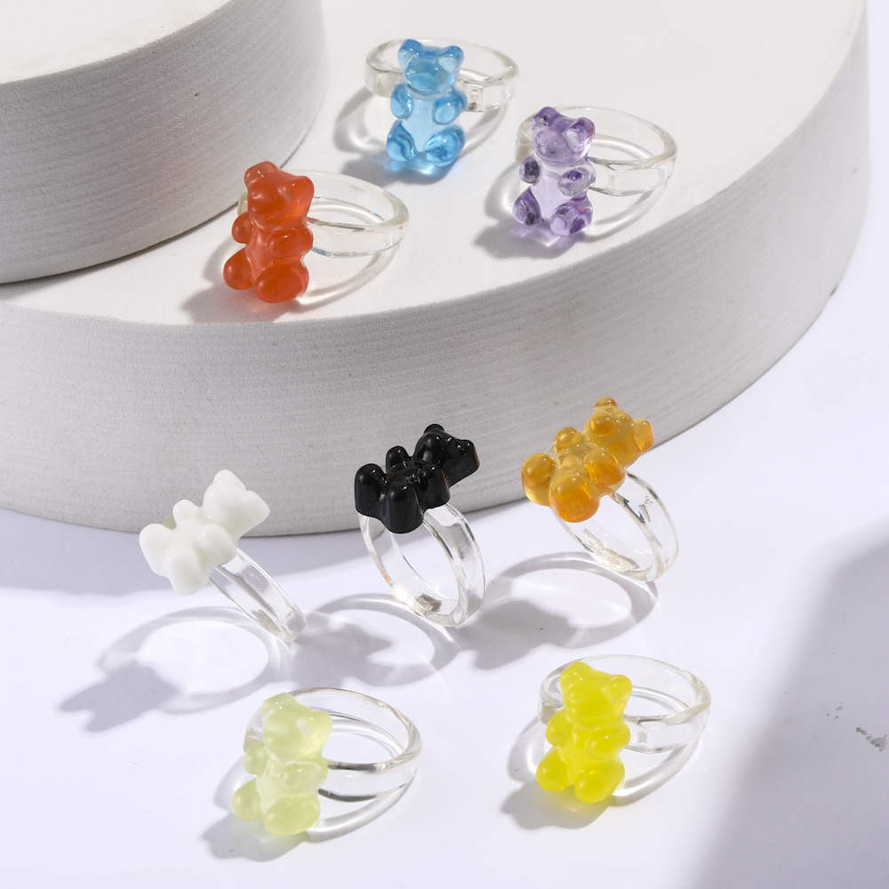 Wholesale Simple Bear Color Resin Ring Nihaojewelry display picture 11