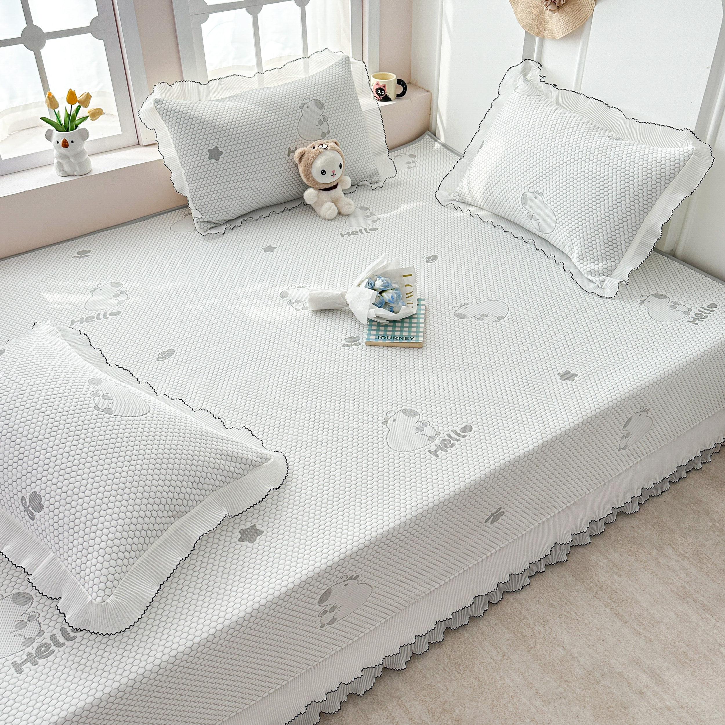 Ice Silk Tatami Bed Cover Mat Three-Piece Set, Maternal and Infant Grade, Summer Ice Silk Bed Sheet, Thickened Non-Slip Large Bed Cover Pad