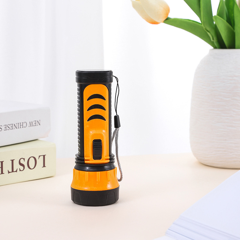 Linterna doméstica multifuncional de baja potencia mini creativa y hermosa iluminación de emergencia de antorcha conveniente para acampar