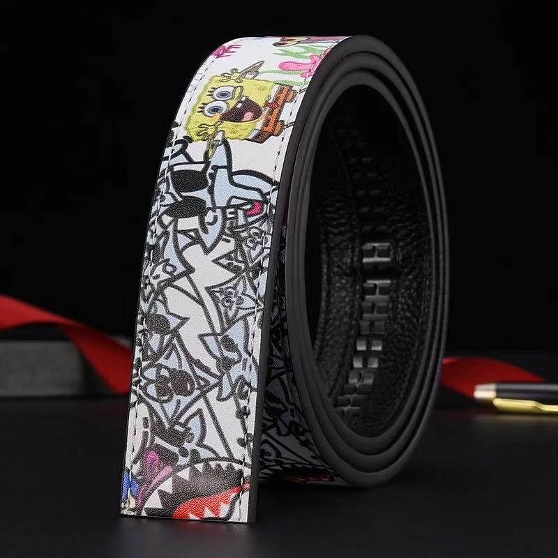 新しいスタイルのベルトファッションメンズレザーベルト PU ビジネストレンドカジュアル多用途レター落書きドロップシッピング卸売|undefined