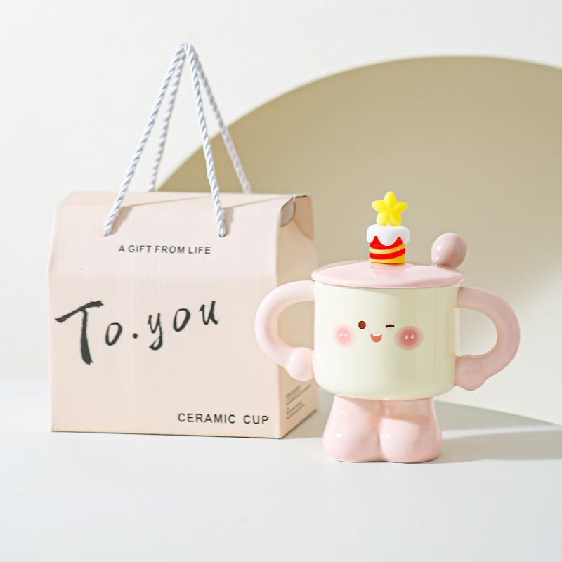 Taza de cerámica creativa con cubierta de cuchara taza de marca pequeña taza encantadora regalo de cumpleaños para chicas y niños taza de leche