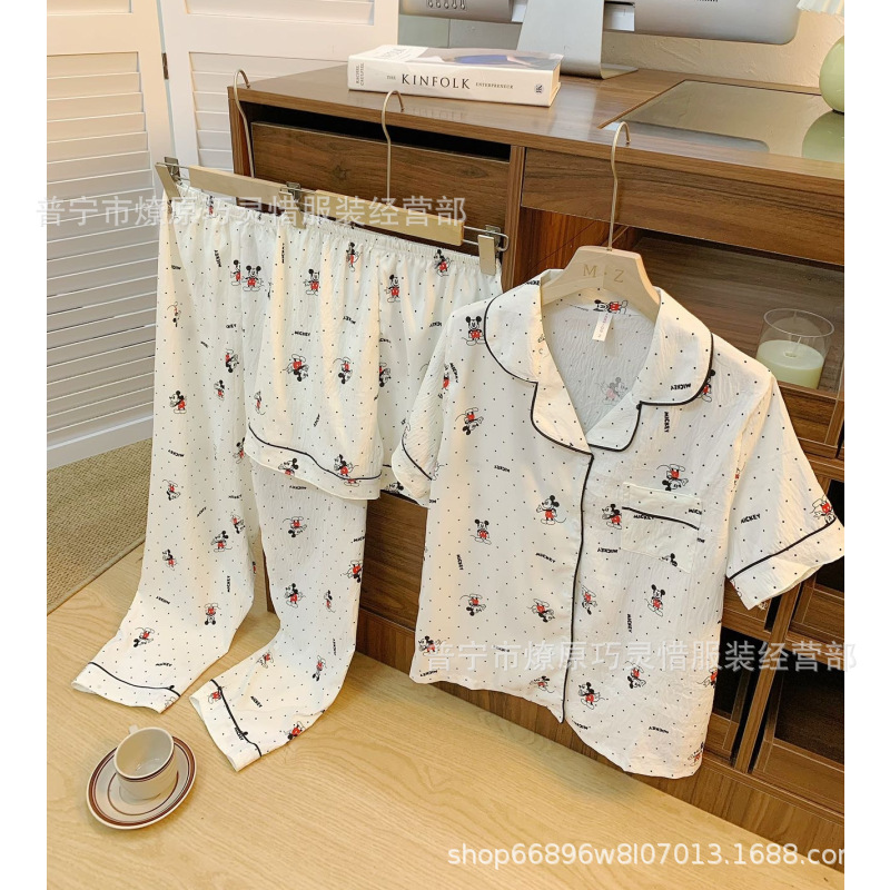 Pajamas de tres piezas de torta de oso para mujeres de verano, pantalones de manga corta, nubes de algodón adorable, viento en 2025 nueva ropa para el hogar
