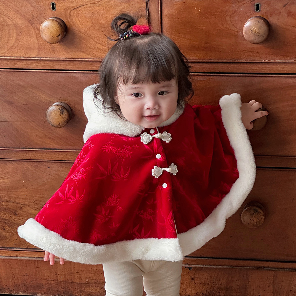 Nueva capa de bebé de estilo chino más terciopelo cálido 0-2 años bebé chaqueta a prueba de viento estilo chino lindo chal 1