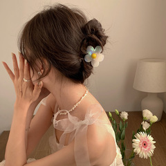 物語の中の小さな黄色の花 ~ 優しい花酢酸が髪をつかむクリップの後頭部サメが髪を挟む