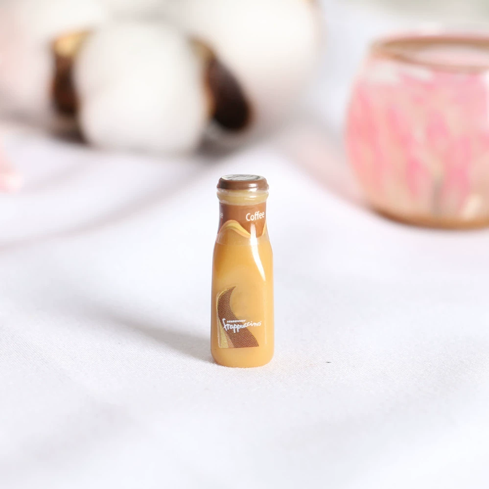 Miniature Dollhouse Bottles, Resin Mini Coffee Drink Accessories, 27 mm Height, Multi-Color