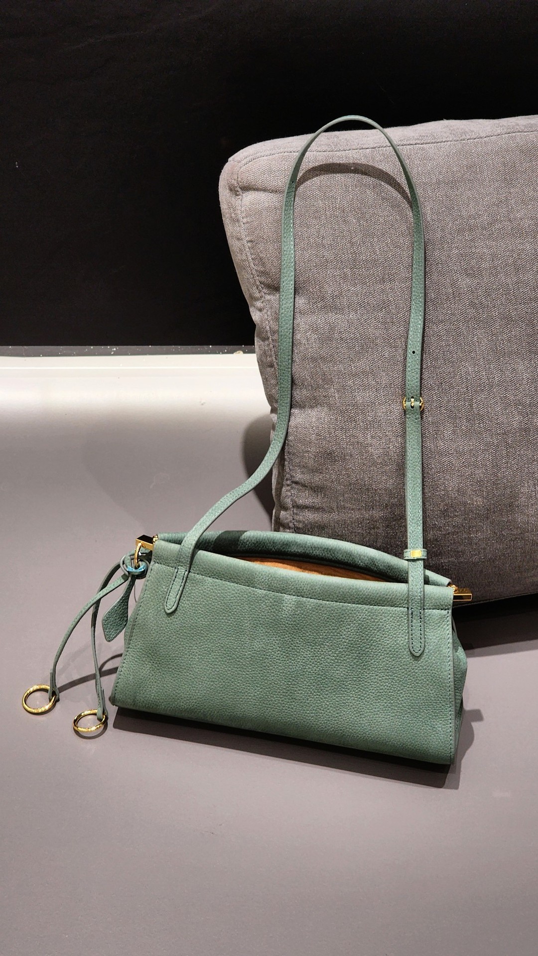 Top Grain Suede Matte Leather Retro Baguette Bag 2025 New Niche Design Underarm Shoulder Crossbody Bag For Women - Thumbnail 8