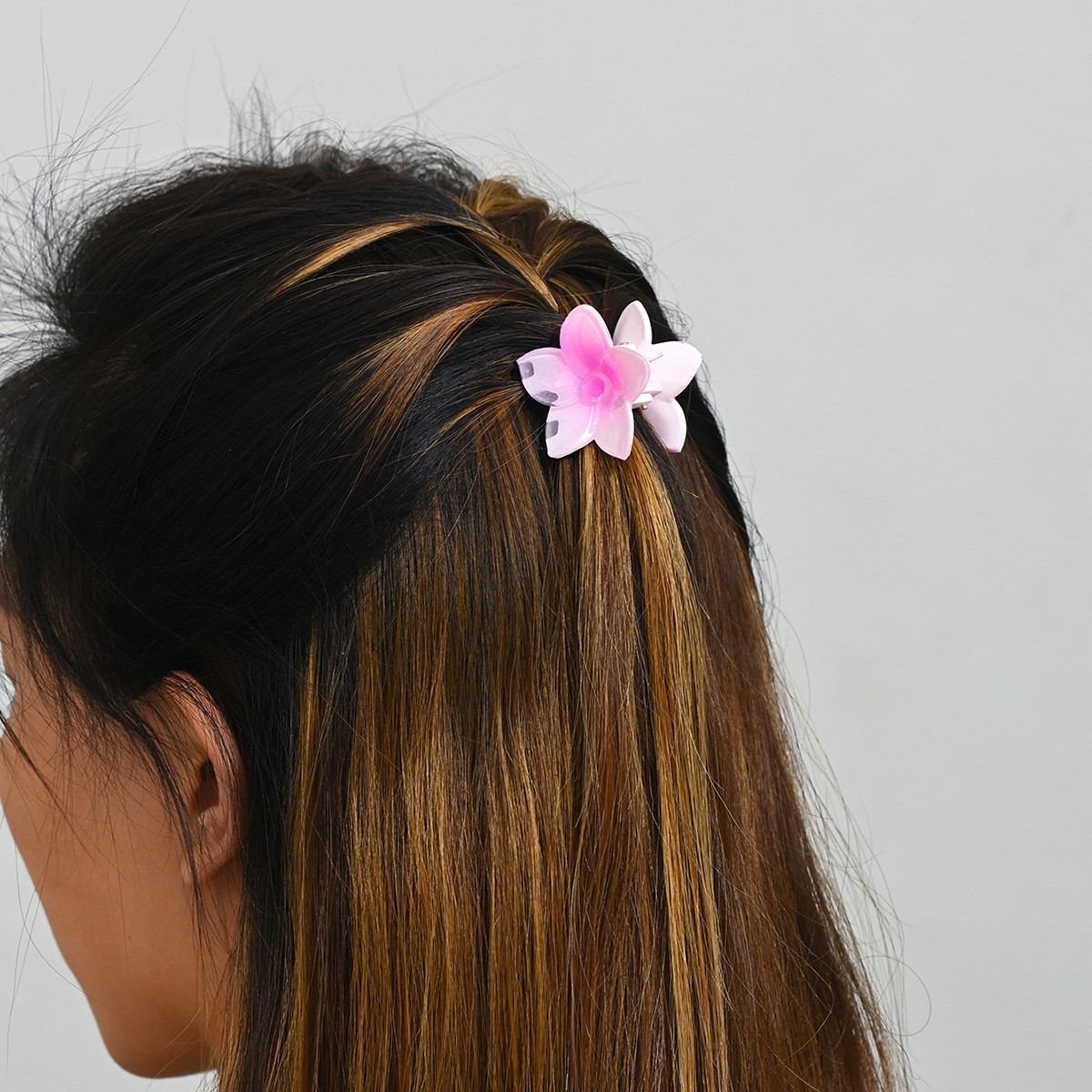Horquilla de flor, color de flor puntiaguda, media corbata de tamaño mediano, agarre de pelo, pinza de cola de caballo alta, horquilla dulce esmerilada, hembra 4cm