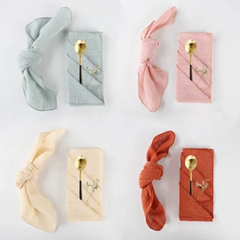 餐垫、餐巾;桌旗;纱幔/帷幔