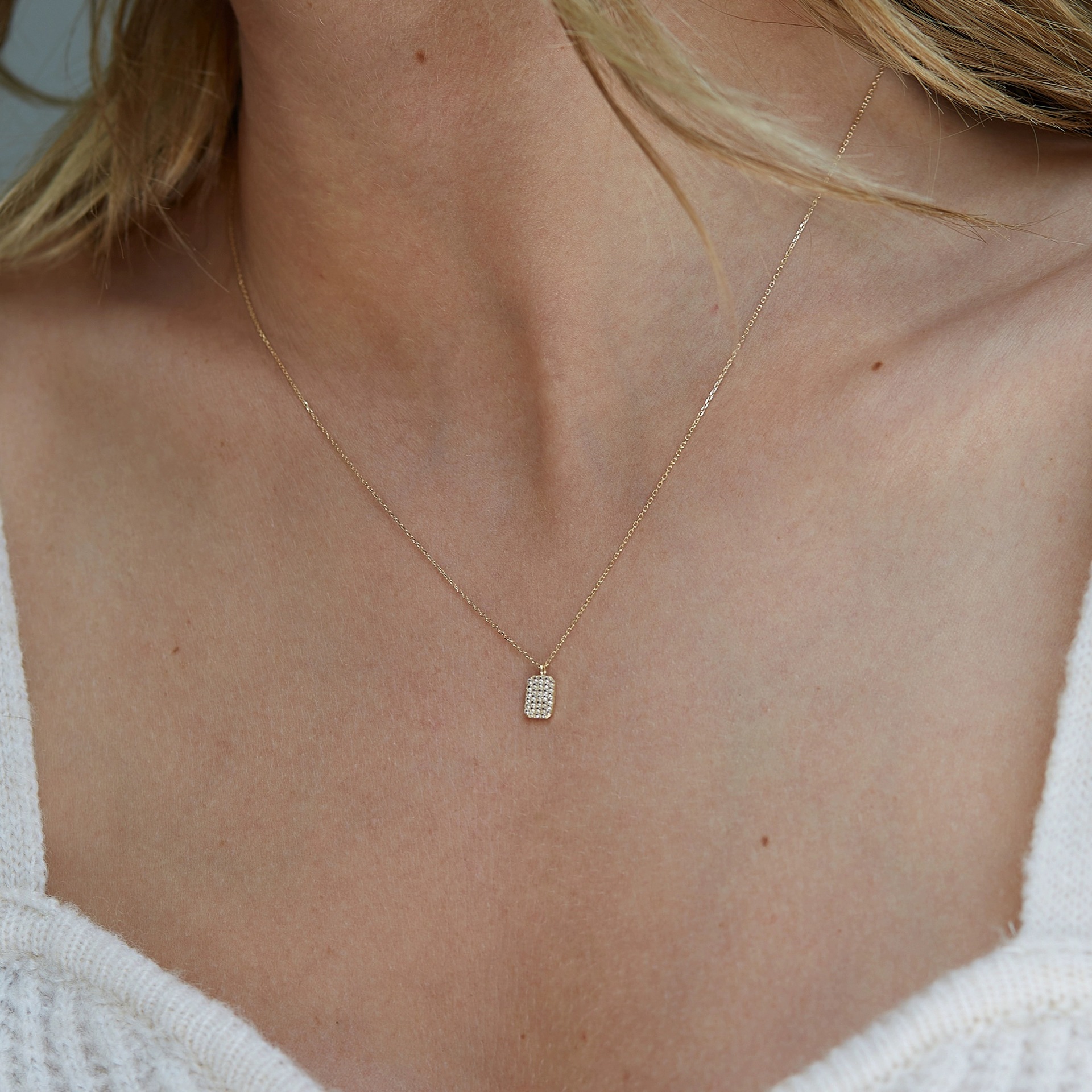 925 Sterling Silver Material 925 Sterling Silver Zircon Cable Chain Geometric Pendant Necklace