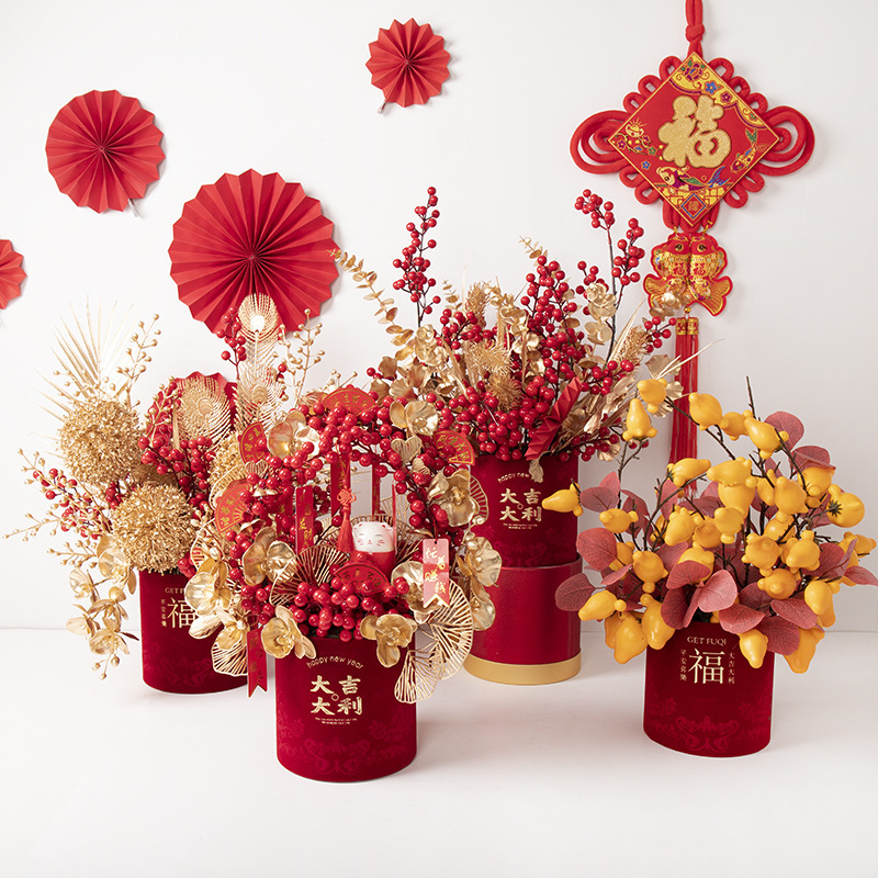 新年喜庆装饰红色花桶包装花艺抱抱桶套二绒布福桶花盒圆桶批发