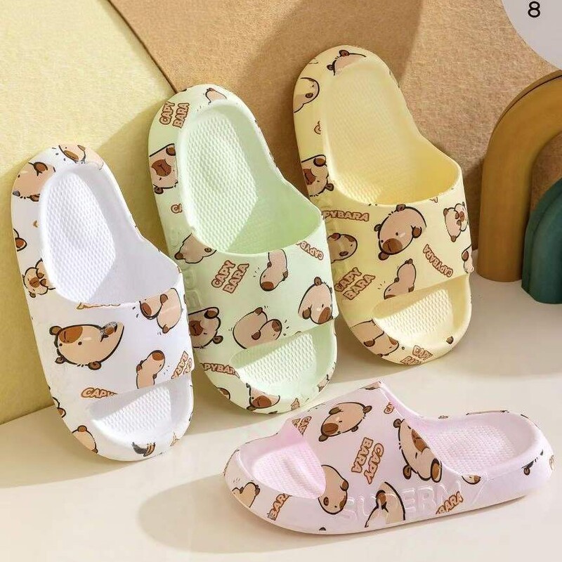 Wholesale Cartoon Printed Little Cow Slippers for Small and Medium-Sized Children, Summer Household Soft-Soled Outer Wear, Non-Slip Thick Soles, No Free Shipping