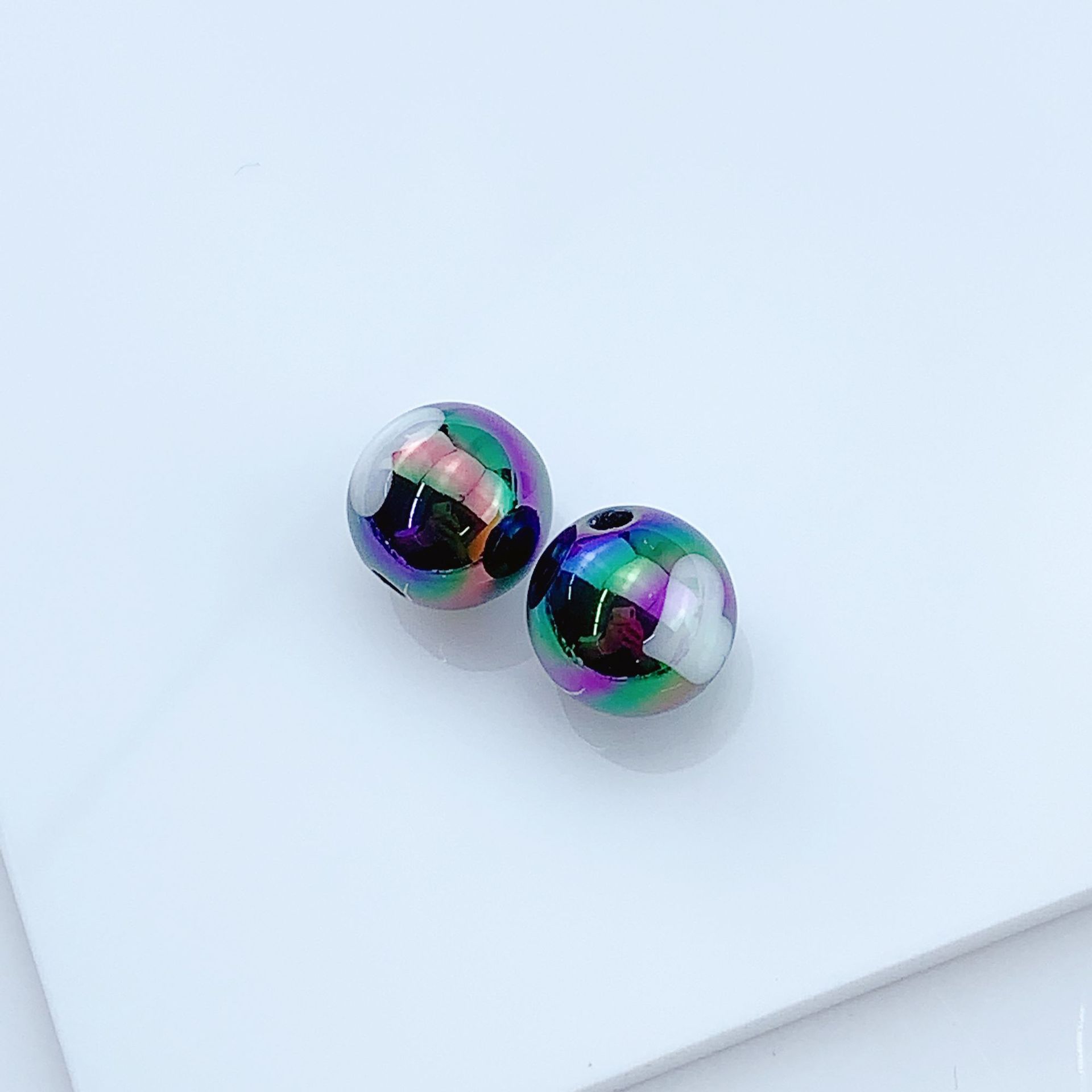 Cuentas de acrílico UV plateado serie oscura con agujero recto, para DIY pulseras, collares, cadenas de teléfono móvil y accesorios de joyería.
