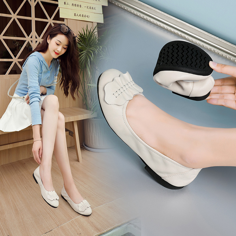 Giày lười nữ da thật mũi tròn đế mềm cổ thấp form rộng — màu be
