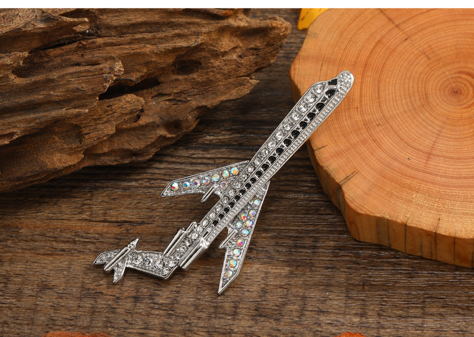 Fashion Airplane Alloy Inlay Rhinestones Unisex Brooches display picture 3