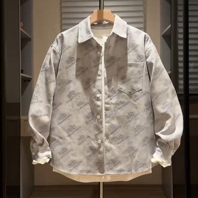 Spring and Autumn Velvet Embossed Swallowtail Denim Jacket for Men, Trendy Simple Loose Casual Turn-Down Collar Shirt Coat Spring and Autumn Velvet Embossed Swallowtail Denim Jacket for Men, Trendy Simple Loose Casual Turn-Down Collar Shirt Coat