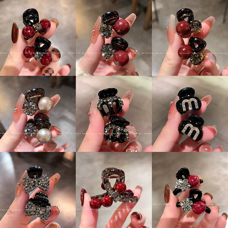 Exquisite and Compact Rhinestone Bead Hair Clip for Women, Suitable for Bangs and Side Hair, Princess Hairpin, Hair Accessory Wholesale Exquisite and Compact Rhinestone Bead Hair Clip for Women, Suitable for Bangs and Side Hair, Princess Hairpin, Hair Accessory Wholesale